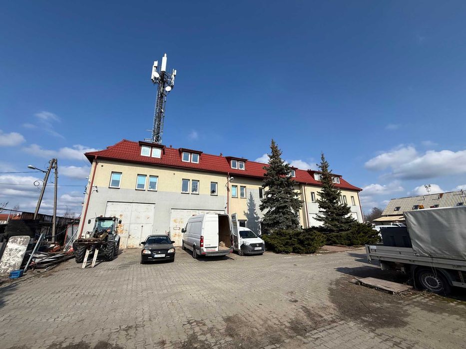 Działka 5900 m2 +  budynki 1200 i 450 m2