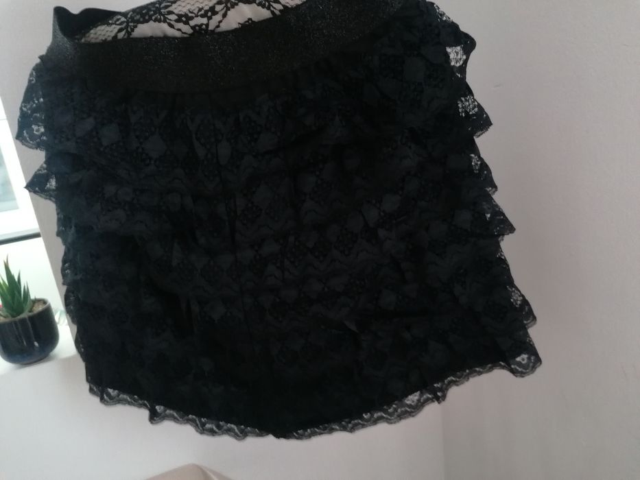 Spódniczka koronka L/40