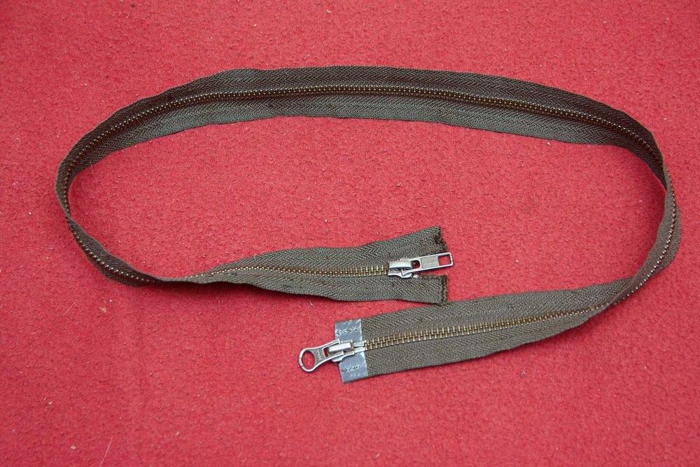 Молния для куртки раземная 2 бегункнка YKK №5. 70 СМ. б/у