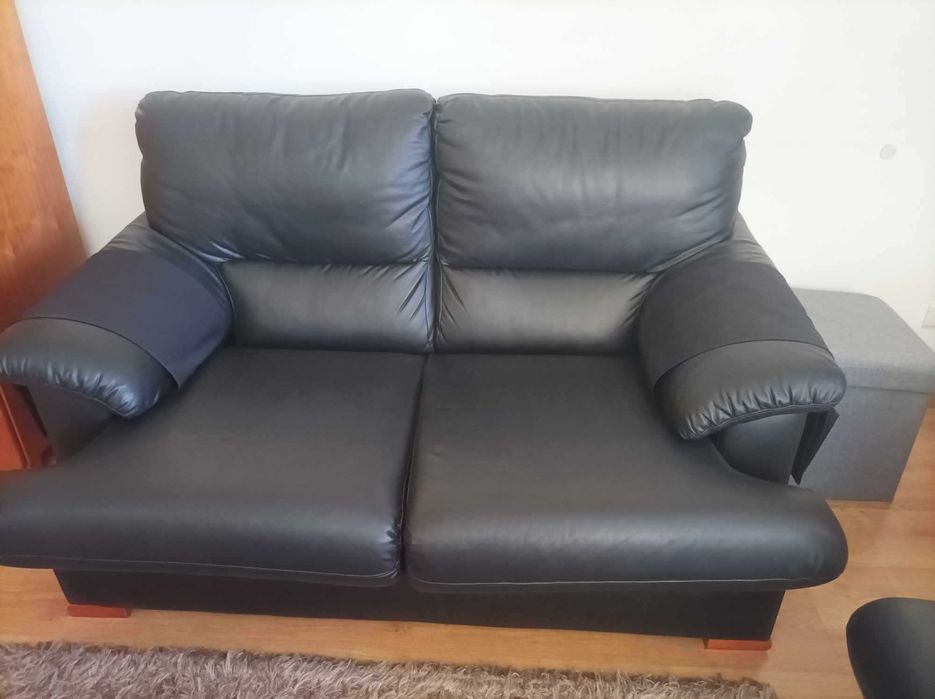 Sofás 2 lugares c/ cama solteiro - 100€ os dois