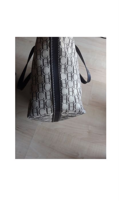 Mala Carolina Herrera