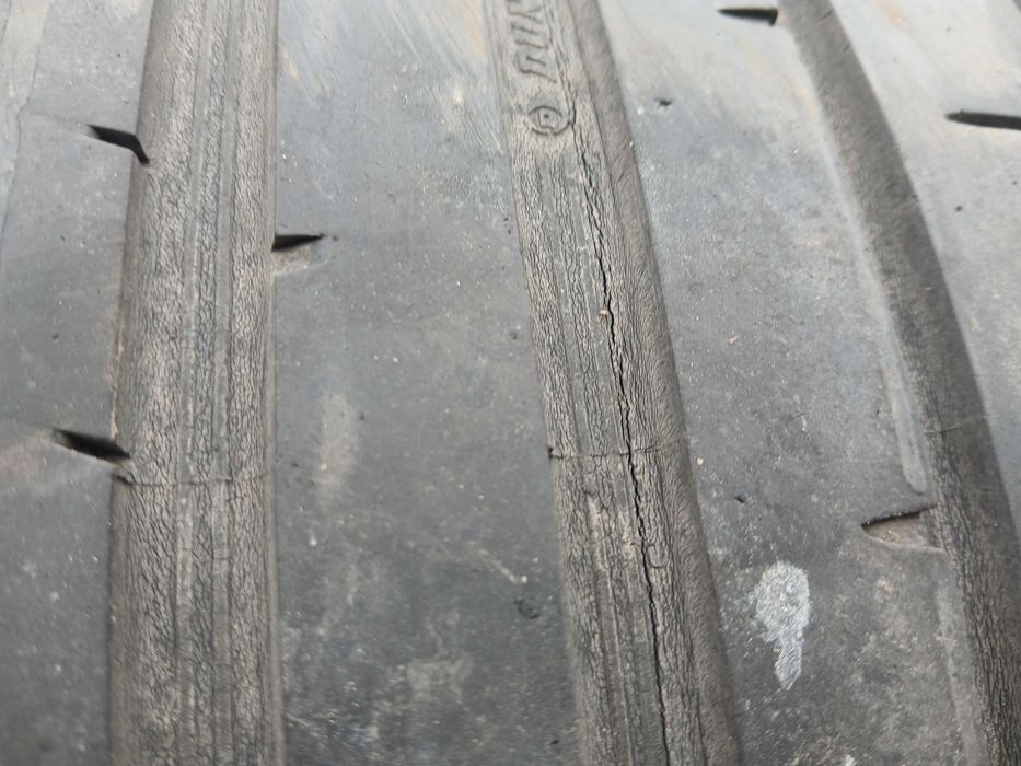 Opony 225/45/18 Dunlop bieżnik 5,5mm F-VAT