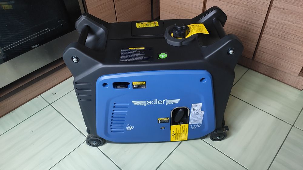 Генератор інверторний з електростартером adler AD-3000s