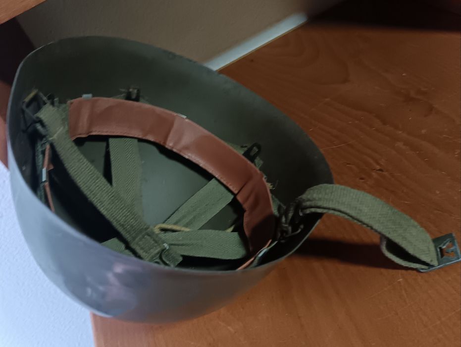 Capacetes /cascos militares antigos