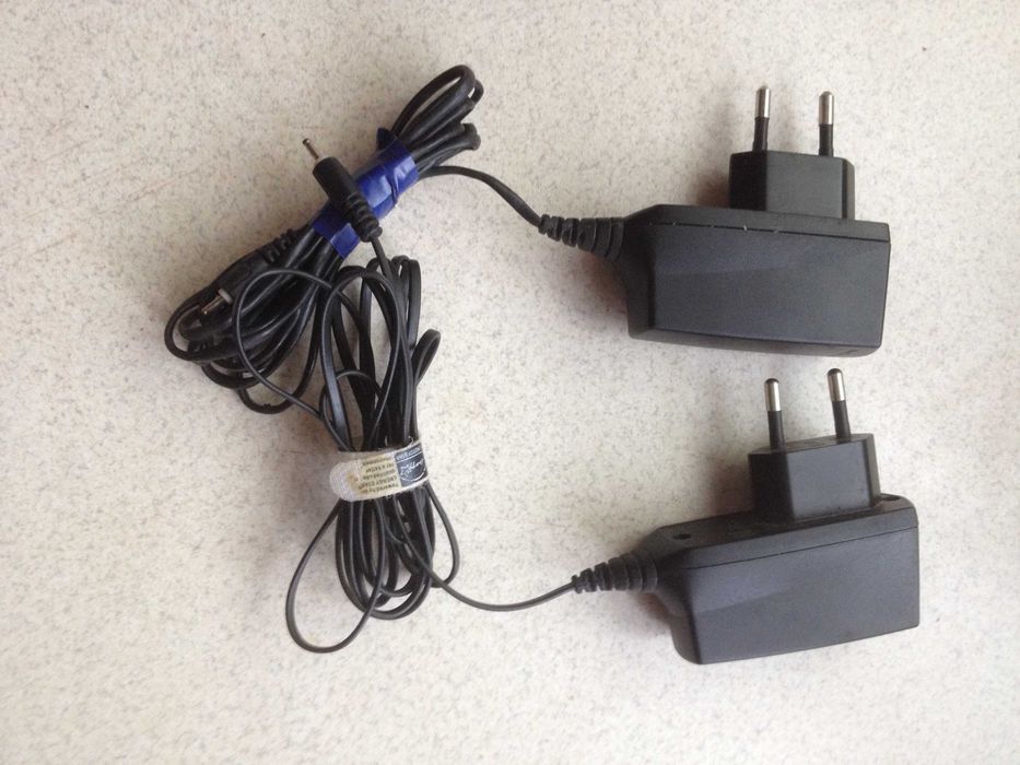 Зарядки до телефона Нокіа 5В, 150мА, 880мА.