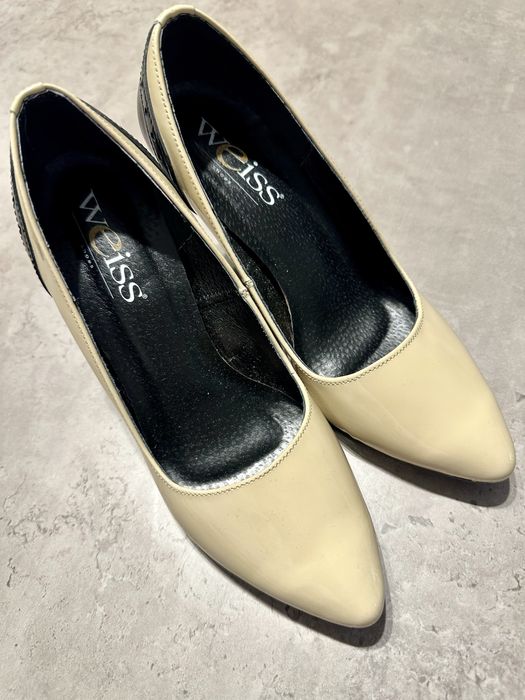 Nowe szpilki beżowe błyszczące 34, weiss shoes