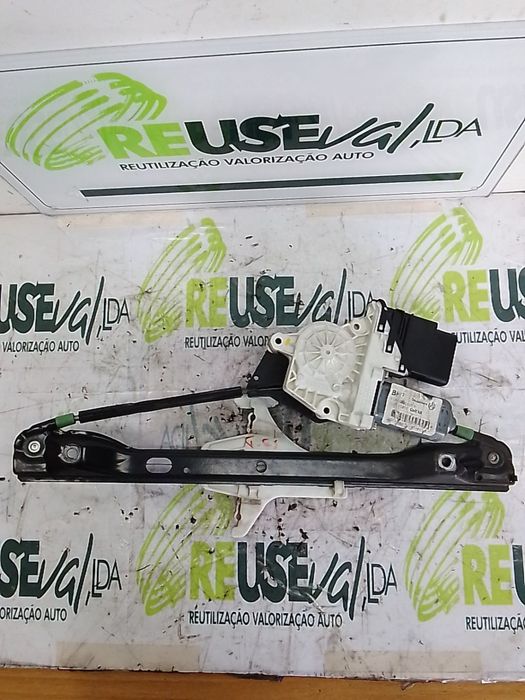 Motor De Elevador Tr Esq Volkswagen Golf V (1K1)