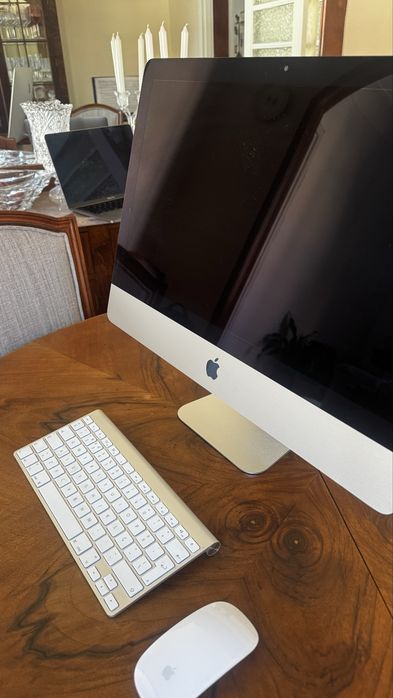 IMac 21,5 polegadas+Magic Keyboard+Magic Mouse