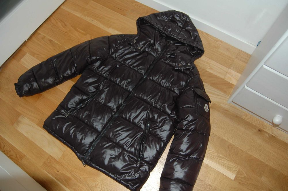 Kurtka Moncler Maya
