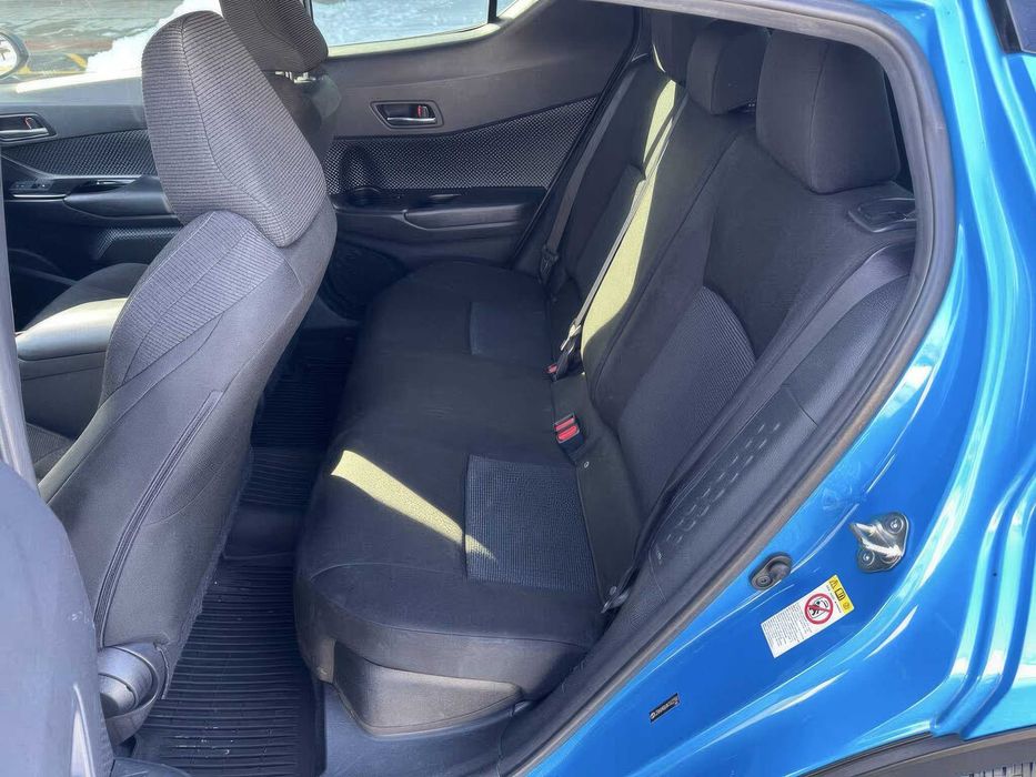 Toyota C-HR Limited      2019