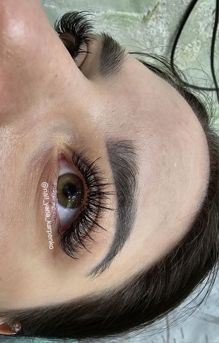 Наращивание ресниц м. 23 Августа