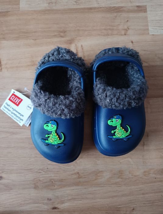 Nr299) kapcie papcie laczki croccsy chłopięce 24 25
