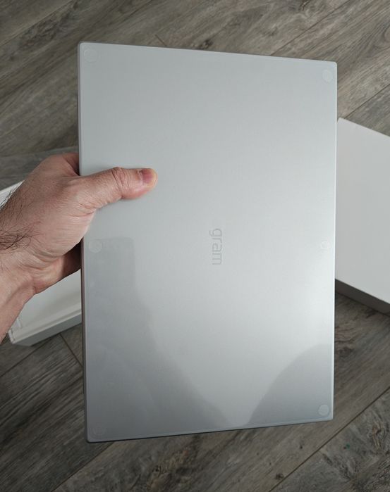 LG Gram Thin Client 14" IPS FHD i3-115G4 8/256GB