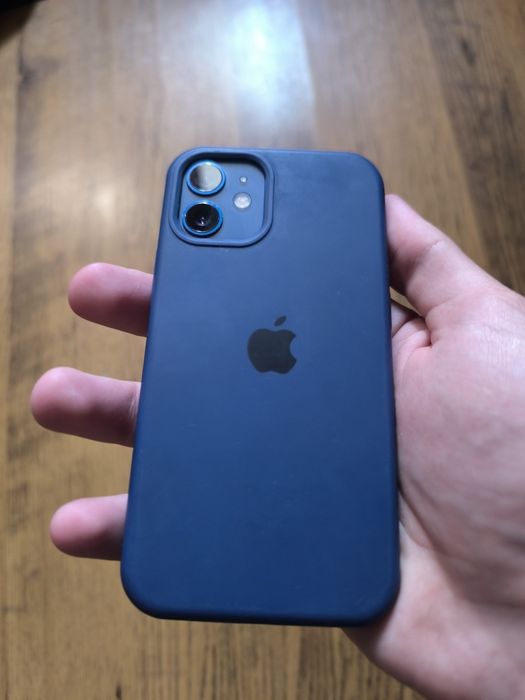 Продам iPhone 12 mini 64 ГБ