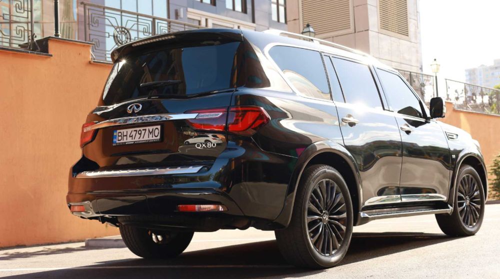 Infiniti QX80 2019