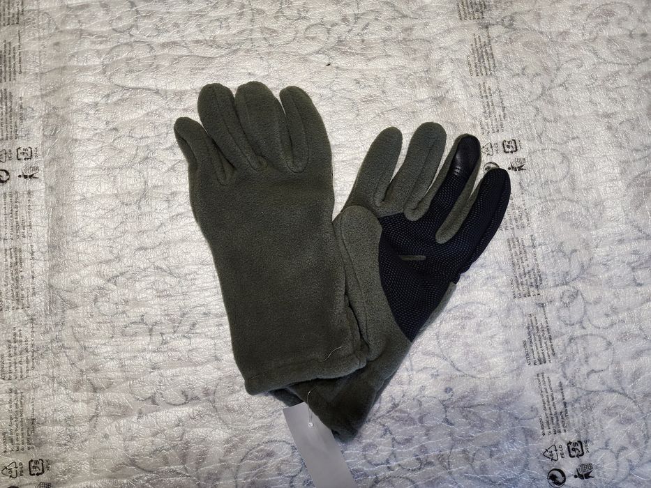 Перчатки демисезонные.Олива.Новые.
