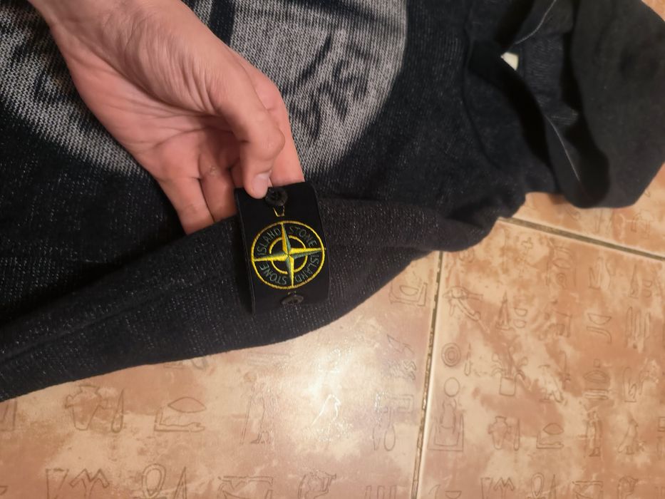 Кофта Stone island орігінал з великим лого та патчем рідка модель орігінал розмір С