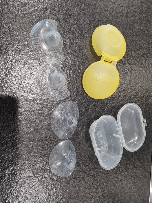 Osłonki do karmienia piersią nakładki rozmiar l 24 medela canpol