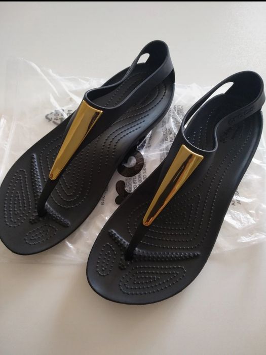 Crocs Serena Flip W7  37-38