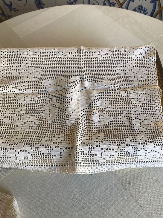 Rendas e tecidos muito antigos