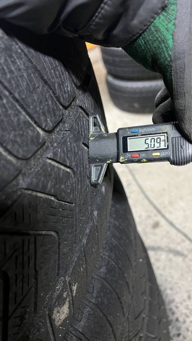 Комплект зимової гуми 255/55/20 Pirelli , 2022 рік
