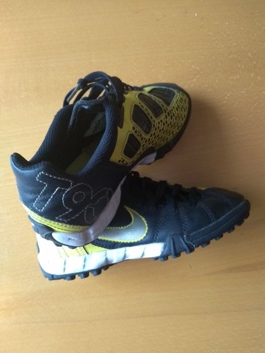 Adidasy28,5, w bardzo dobrym stanie