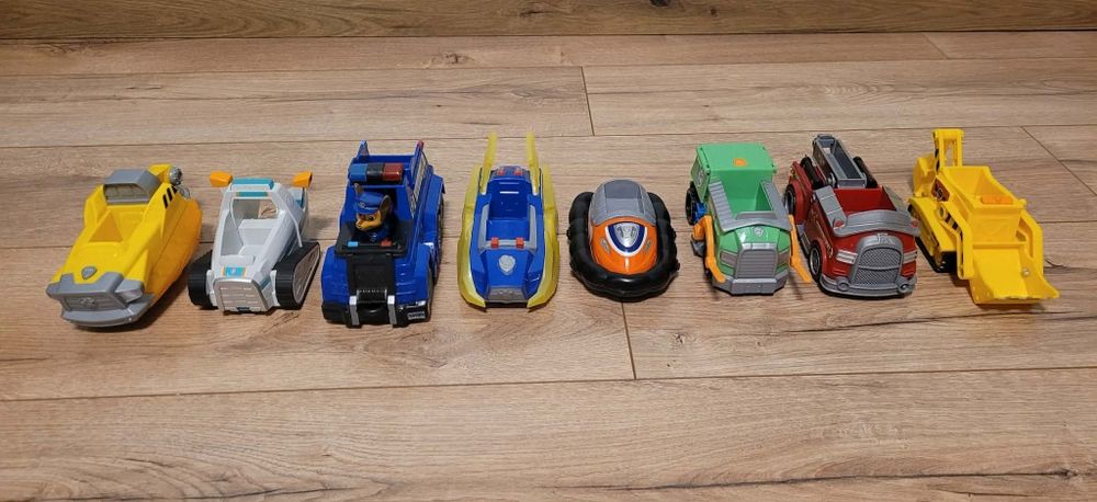 Zestaw pojazdów psi patrol