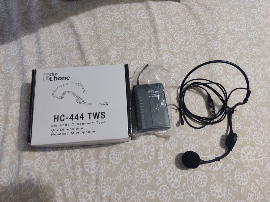 Wireless Microphone System for Gym with Receiver64740677671425121