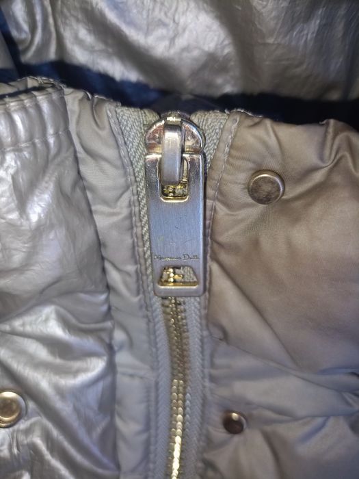 Elegancka, lekka damska kurtka puchowa Massimo Dutti w rozmiarze XS