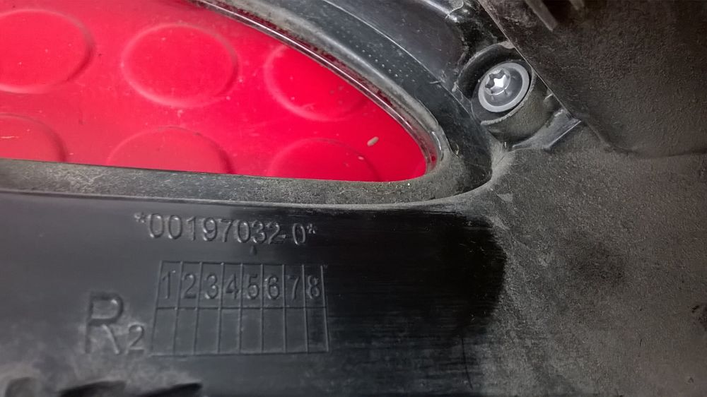Farolim Direito 9810430580 - PEUGEOT 208 I