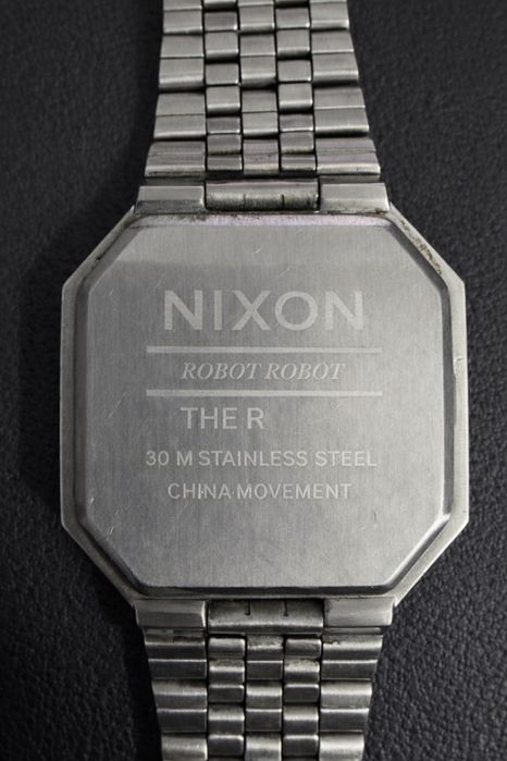 Relógio NIXON Robot Robot - Aço Inoxidável