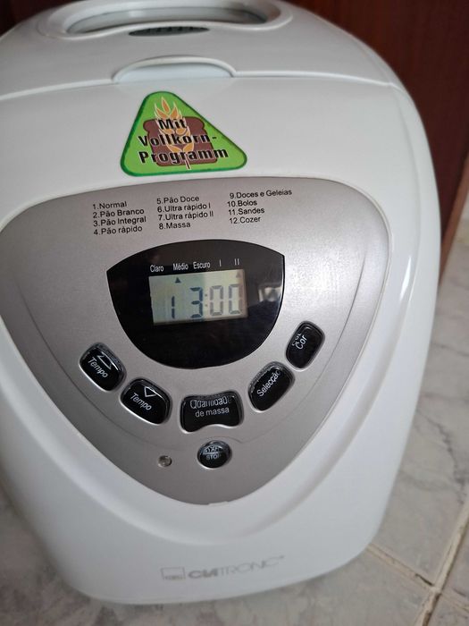 Máquina de Fazer Pão Ciatronic BBA-2605