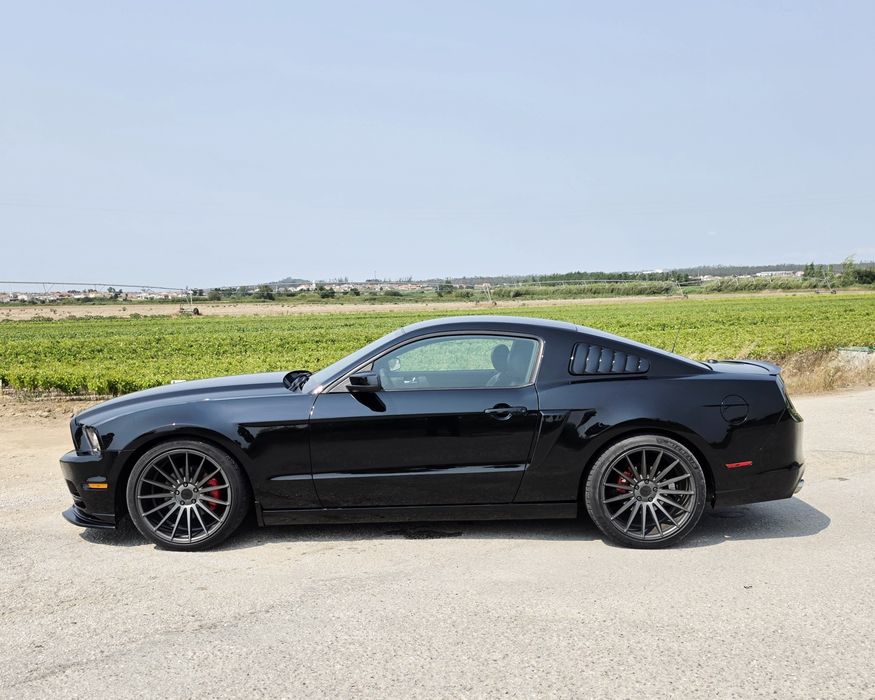 Ford Mustang — fotografia 5