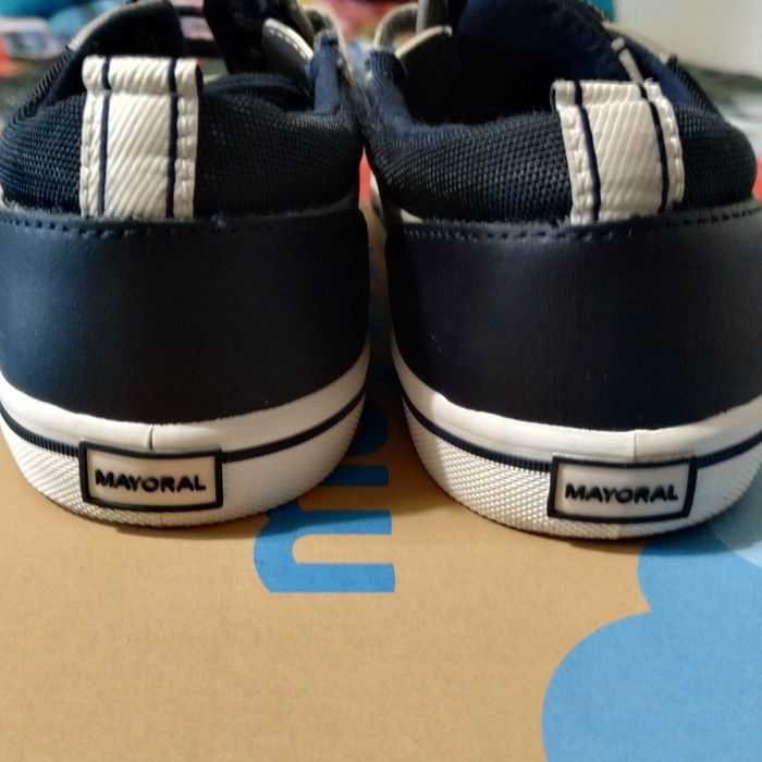 Sapatos/Sapatilhas tam33 Mayoral como Novos