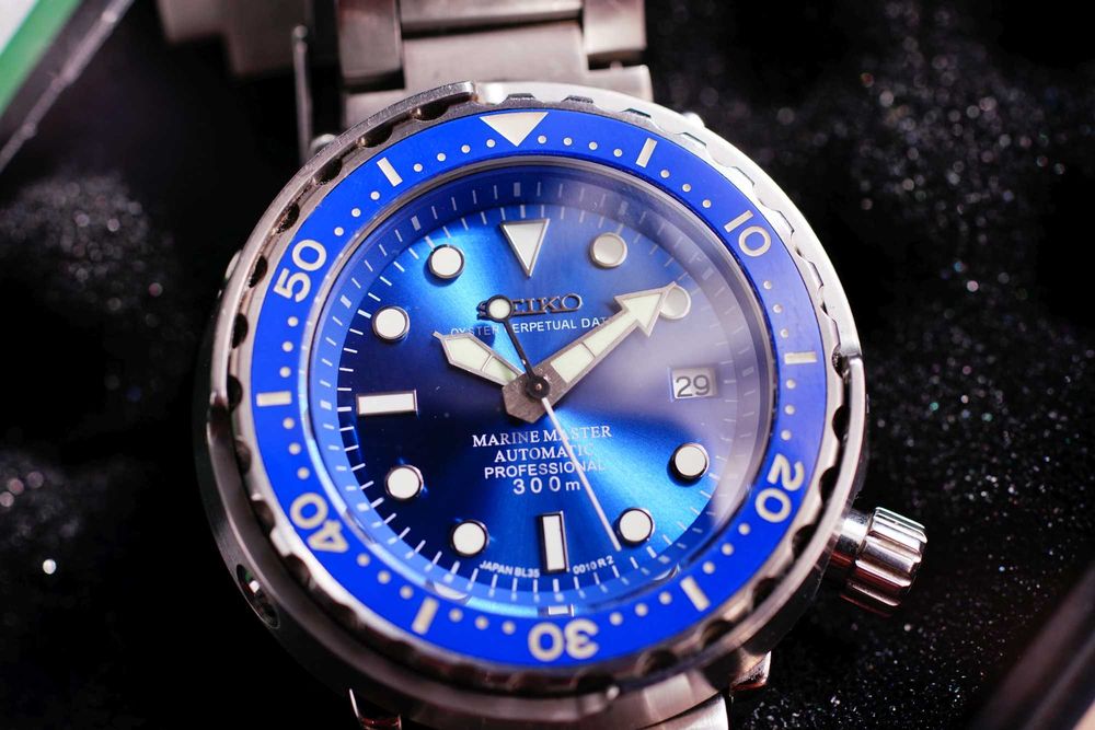 Seiko mod Tuna Marinemaster Diver 300m Steeldive szafir