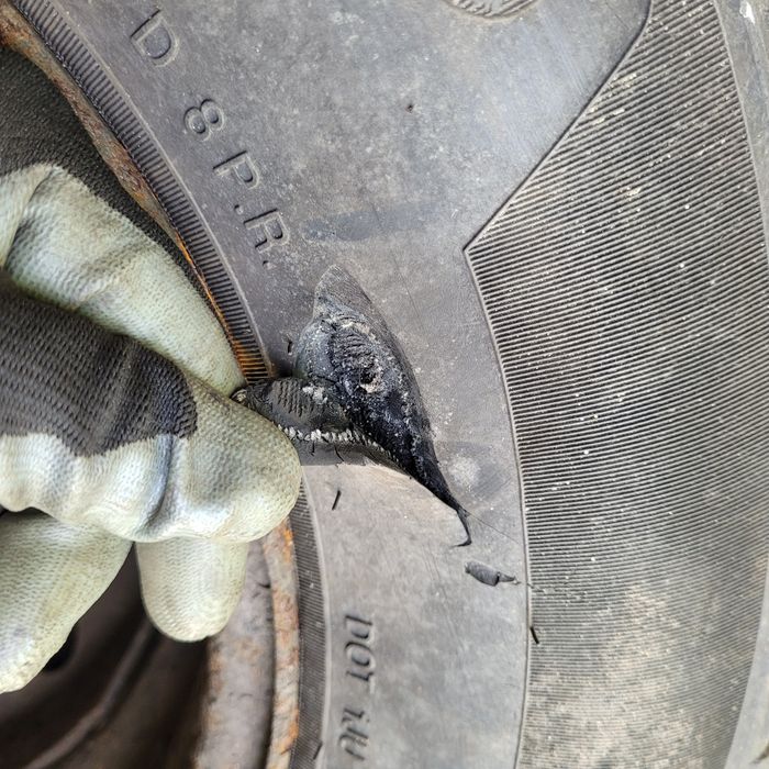 Felgi stalowe 15 cali 15H2×6J opony 225/70R15C IVECO Daily III 2004r