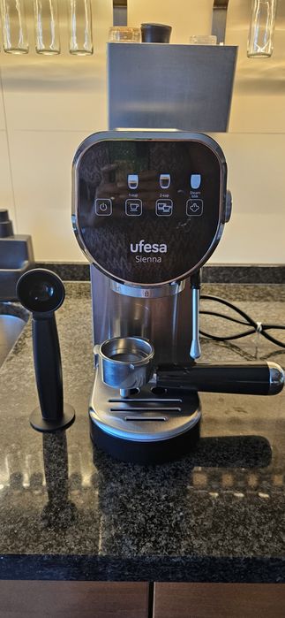 Máquina de café Ufesa Sienna