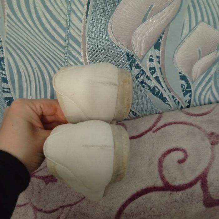 Кожаные женские туфли