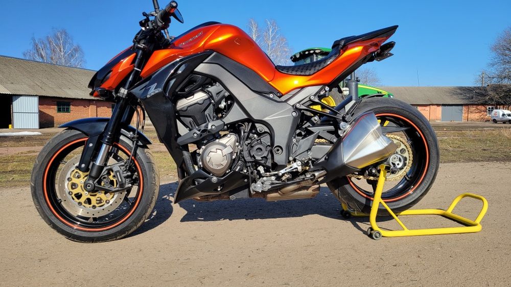 Kawasaki Z1000 2015p.