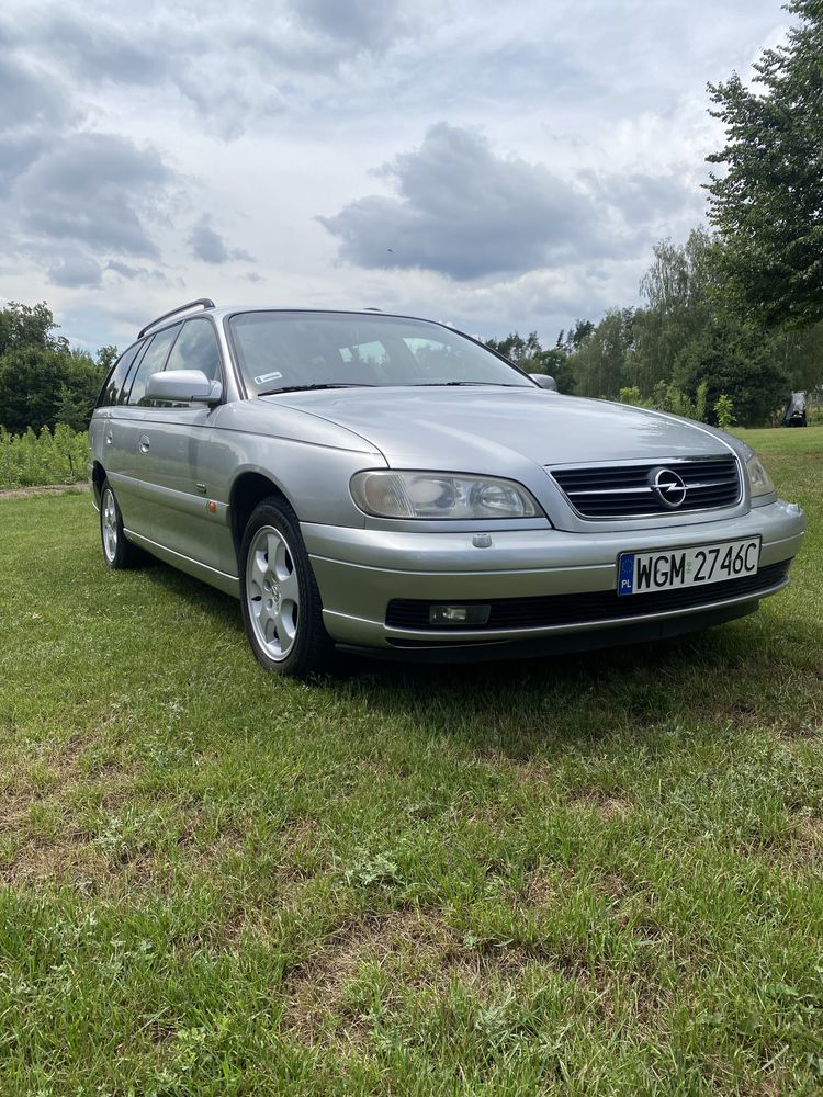 Opel Omega 2.2 Elegance