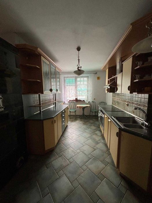 Dom z ogrodem i garażem na 3 auta 100m2