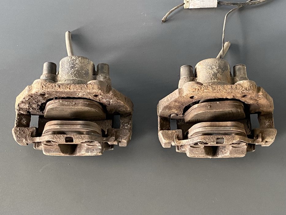 Задні Супорта BMW E60 E61 535d Дизель Задній Супорт Е60 Е61