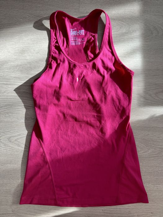 Спортивная майка Nike Dri Fit, S