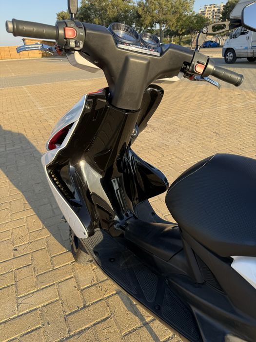 Yamaha Aerox Rossi 70cc