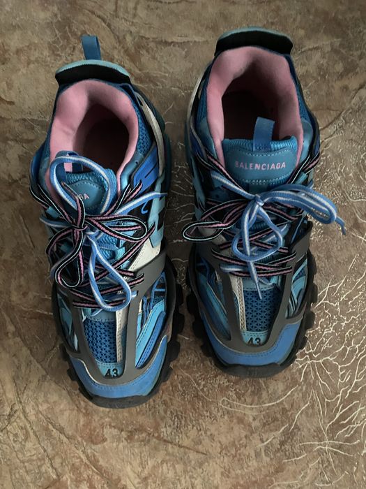 Balenciaga track 1 Mr.Beast