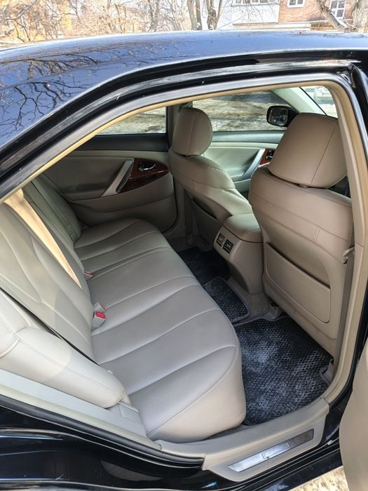 Камри 40  3.5 в гарному стані