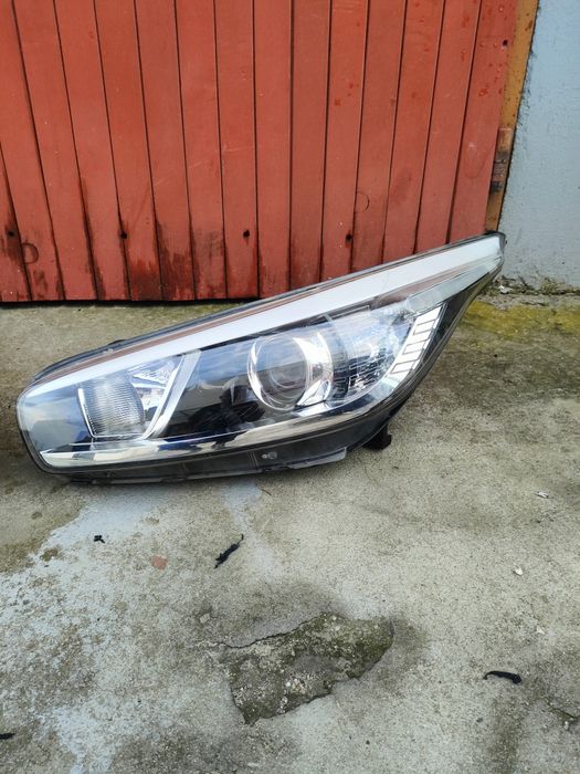 Reflektor lampa  prawa lewa Kia Ceed