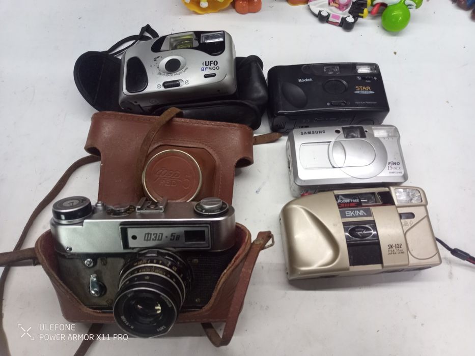 Фотоапарати плівкові