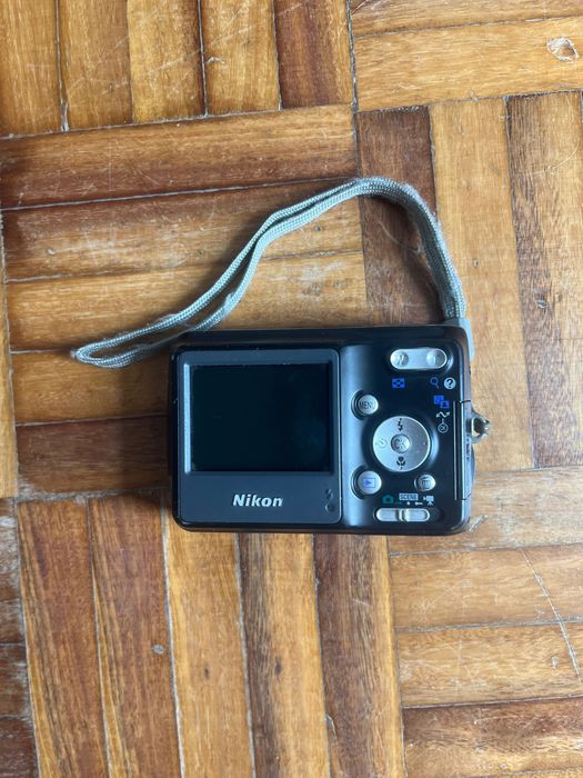Digicam Nikon coolpix l3