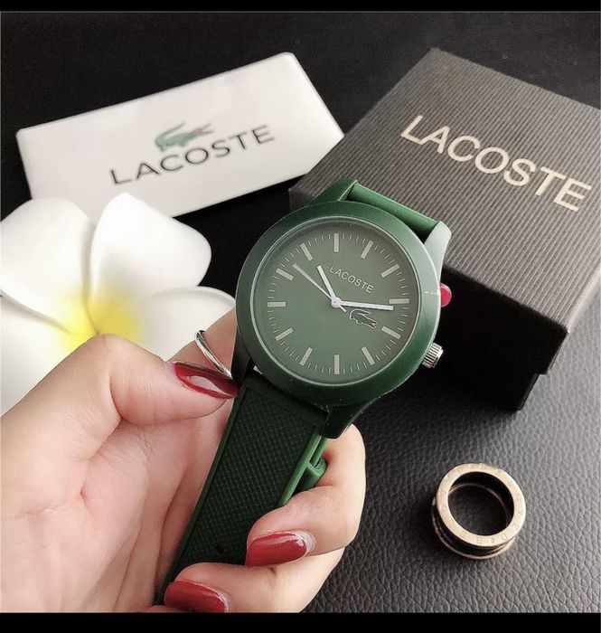 Годинник Lacoste